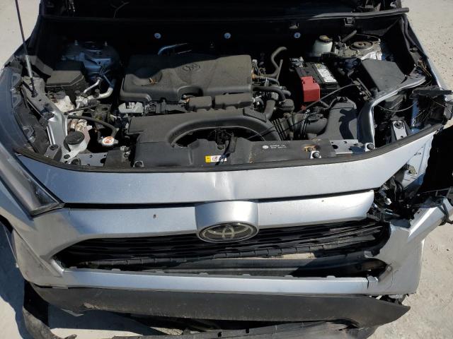 Photo 12 from auction – 2021 TOYOTA RAV4 XLE with VIN 2T3W1RFV8MC113227