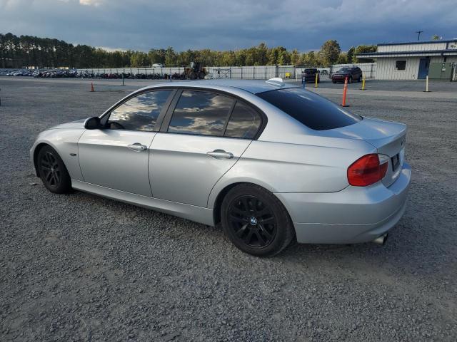 Снимка 2 от търг – 2008 BMW 328 I с VIN WBAVA37598NL56965