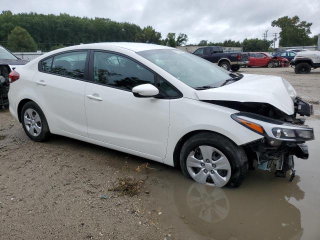 Photo 4 from auction – 2018 KIA FORTE LX with VIN 3KPFK4A70JE268997