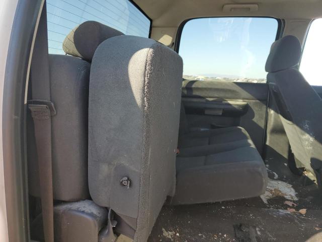 Photo 10 from auction – 2007 GMC SIERRA C25 with VIN 1GTHC23697F504379