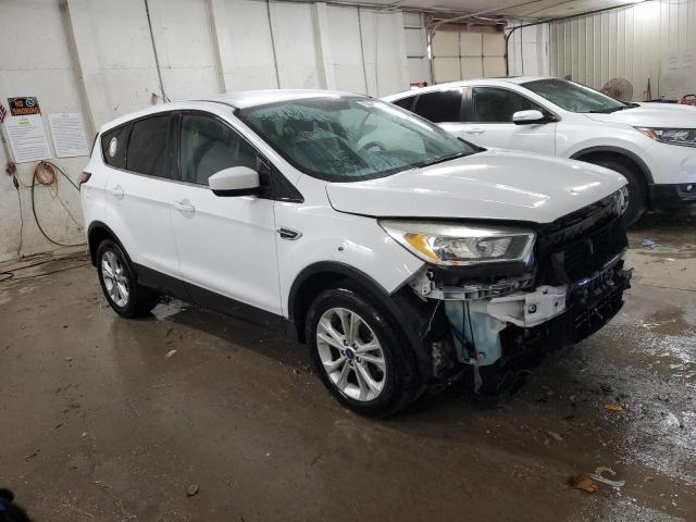 Photo 4 from auction – 2017 FORD ESCAPE SE with VIN 1FMCU9GD4HUB83000