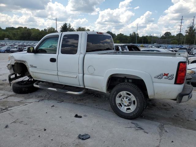 Photo 2 from auction – 2004 CHEVROLET silverado with VIN 1GCHK29204E327827