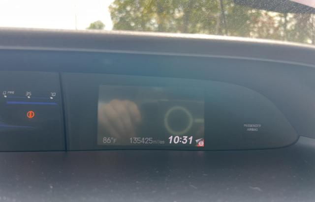Photo 8 from auction – 2012 HONDA CIVIC EXL with VIN 2HGFB2F97CH567345