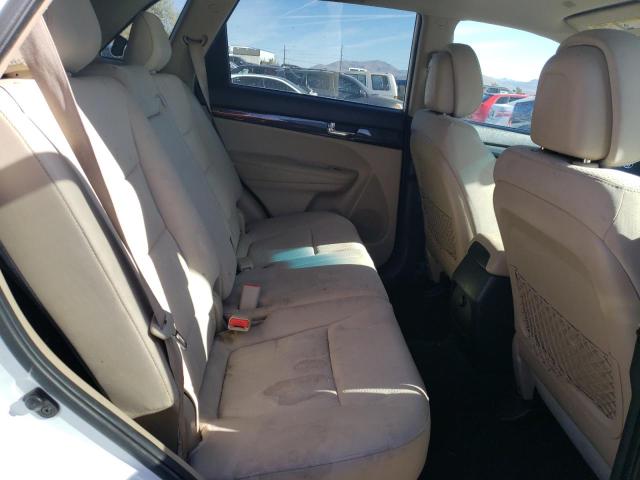 Photo 11 from auction – 2013 KIA SORENTO LX with VIN 5XYKTCA66DG322467