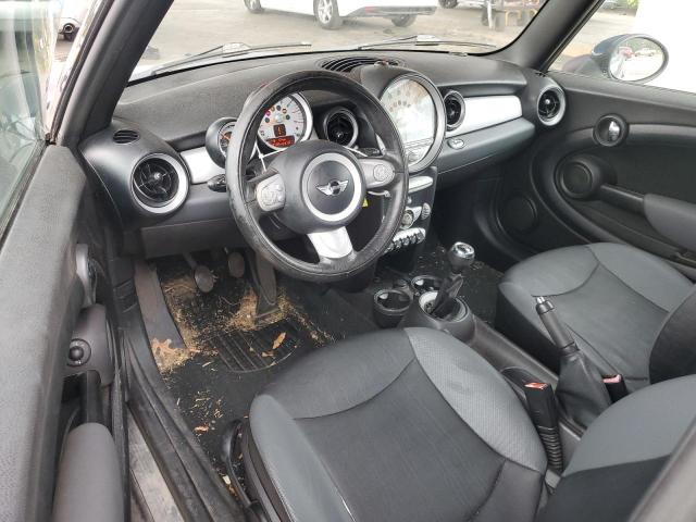 Photo 8 from auction – 2009 MINI COOPER with VIN WMWMR33579TJ93689