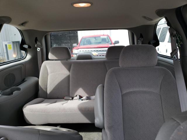 Photo 10 from auction – 2002 CHRYSLER VOYAGER LX with VIN 1C4GJ45342B736081