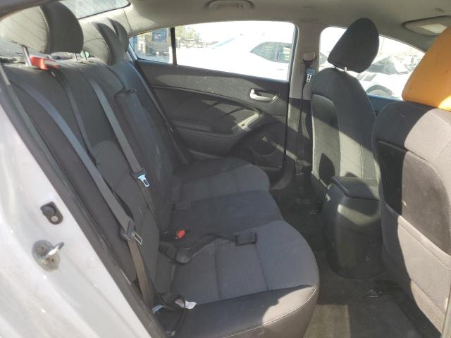 Photo 10 from auction – 2018 KIA FORTE LX with VIN 3KPFL4A79JE170922