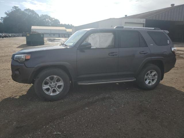 TOYOTA 4RUNNER SR 2019 with VIN JTEZU5JR1K5194528 - Photo from auction