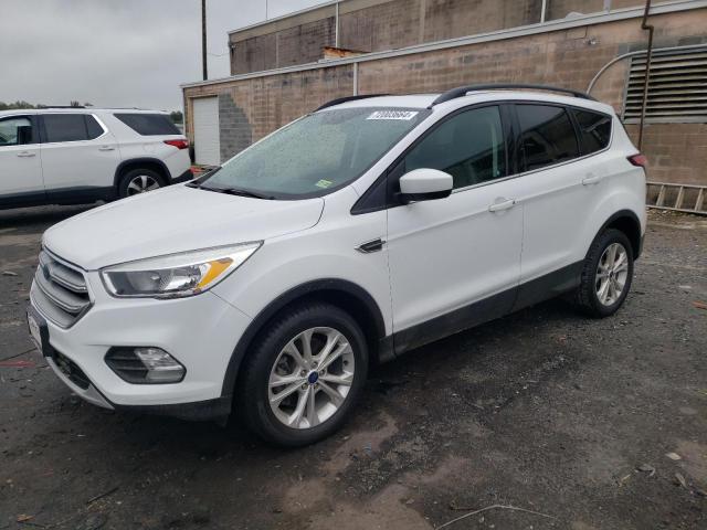 FORD ESCAPE SE 2018 with VIN 1FMCU9GD1JUB74843 - Photo from auction