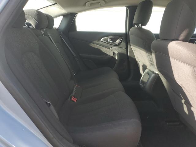 Photo 10 from auction – 2015 CHRYSLER 200 LIMITE with VIN 1C3CCCAB5FN681052
