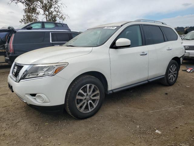 NISSAN PATHFINDER 2013 with VIN 5N1AR2MNXDC629874 - Photo from auction