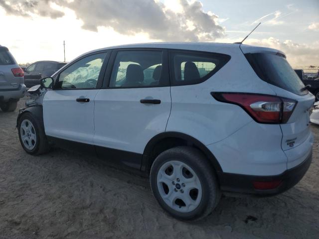 Photo 2 from auction – 2017 FORD ESCAPE S with VIN 1FMCU0F76HUC10253