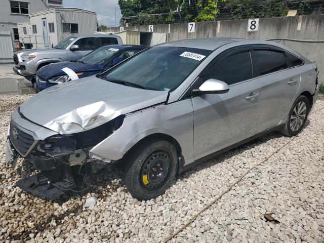 HYUNDAI SONATA SE 2015 with VIN 5NPE24AF5FH181053 - Photo from auction
