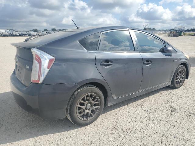 Photo 3 from auction – 2013 TOYOTA PRIUS with VIN JTDKN3DU9D5630746