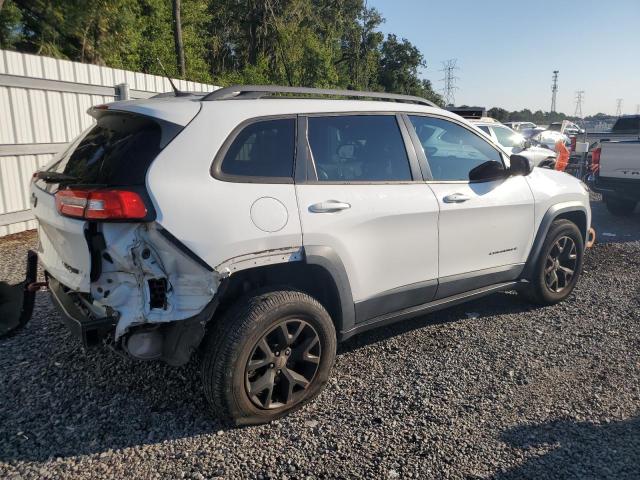 Photo 3 from auction – 2014 JEEP CHEROKEE T with VIN 1C4PJMBB5EW249688