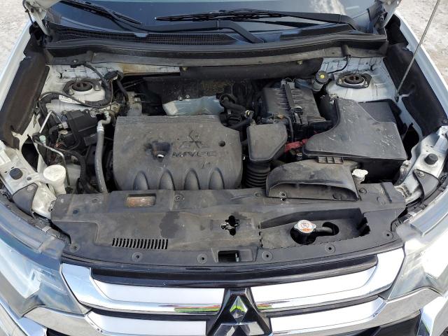 Photo 12 from auction – 2017 MITSUBISHI OUTLANDER with VIN JA4AD2A39HZ010864