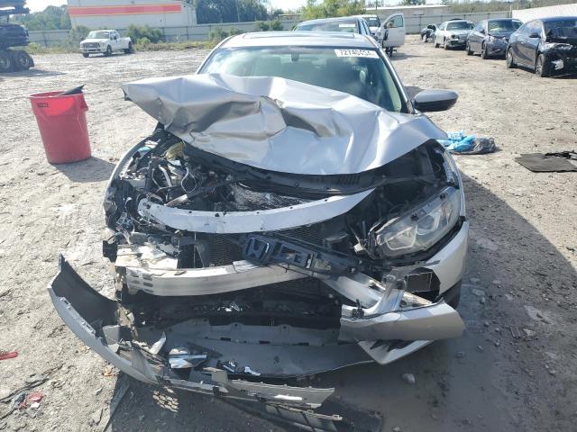 Photo 5 from auction – 2018 HONDA CIVIC EX with VIN 2HGFC2F72JH592940