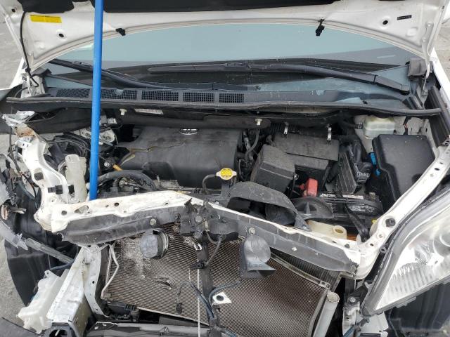 Photo 12 from auction – 2013 TOYOTA SIENNA XLE with VIN 5TDYK3DC5DS360421