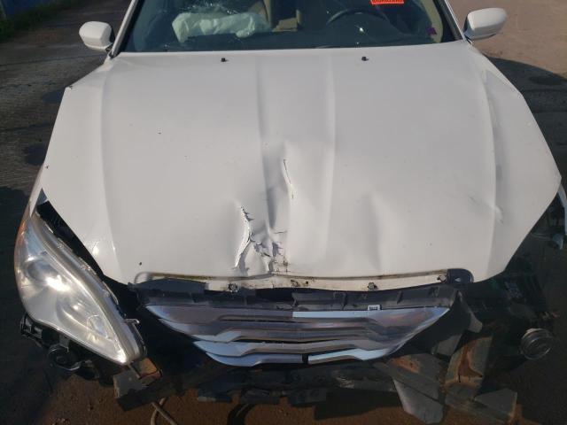 Photo 11 from auction – 2012 CHRYSLER 200 LX with VIN 1C3CCBAB3CN200852