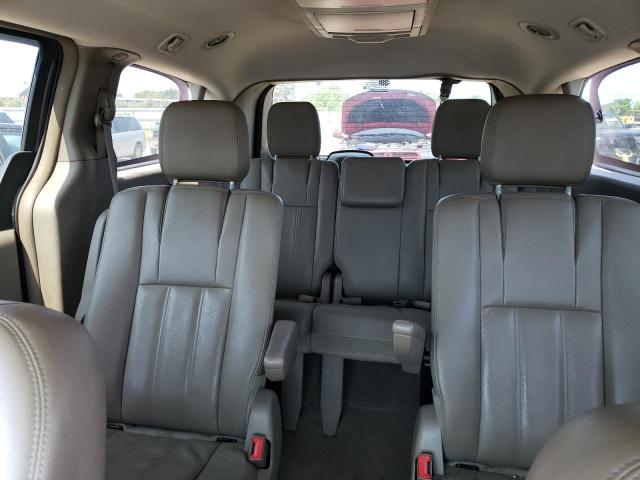 Photo 10 from auction – 2016 CHRYSLER TOWN & COU with VIN 2C4RC1BGXGR111380