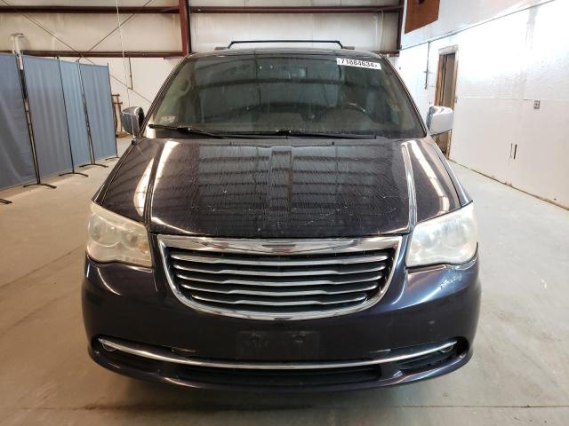 Photo 5 from auction – 2011 CHRYSLER TOWN AND C with VIN 2A4RR8DG0BR712563