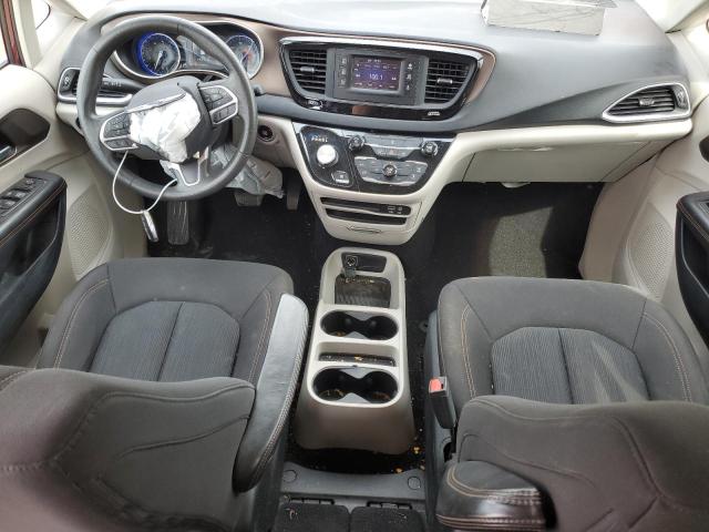 Photo 8 from auction – 2017 CHRYSLER PACIFICA L with VIN 2C4RC1CG3HR509157