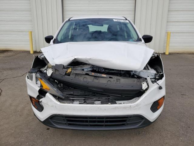Photo 5 from auction – 2017 FORD ESCAPE S with VIN 1FMCU0F78HUF01255