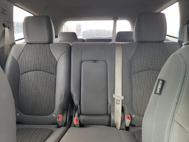 Photo 10 from auction – 2017 CHEVROLET TRAVERSE L with VIN 1GNKRFKD9HJ331934