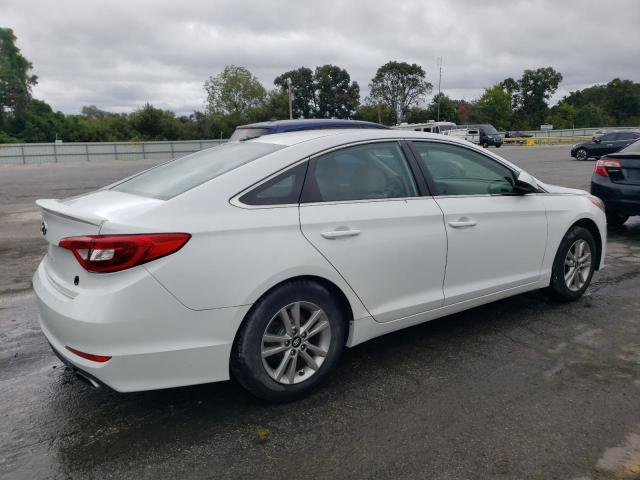 Photo 3 from auction – 2015 HYUNDAI SONATA SE with VIN 5NPE24AF7FH124403