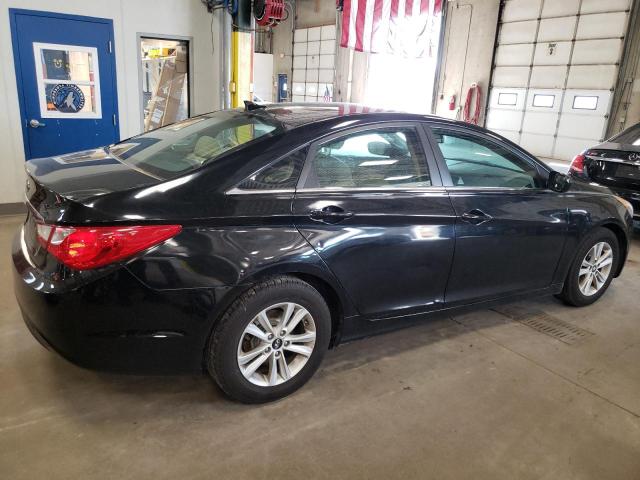 Photo 3 from auction – 2012 HYUNDAI SONATA GLS with VIN 5NPEB4AC4CH347659