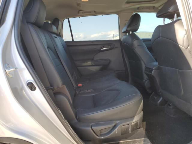 Photo 11 from auction – 2023 TOYOTA HIGHLANDER with VIN 5TDKDRAH6PS518689