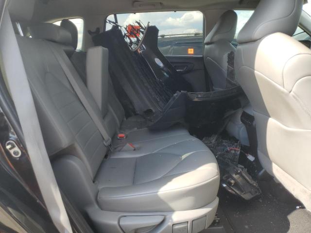 Photo 11 from auction – 2022 TOYOTA HIGHLANDER with VIN 5TDGZRAH6NS541071