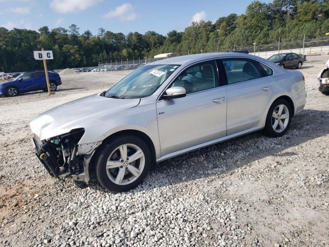 VOLKSWAGEN PASSAT S 2015 with VIN 1VWAT7A31FC096724 - Photo from auction