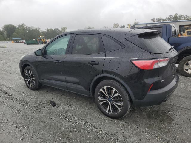 Photo 2 from auction – 2021 FORD ESCAPE SE with VIN 1FMCU9G65MUA37071