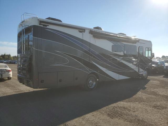 Photo 4 from auction – 2018 FORD F53 with VIN 1F66F5DY8J0A11113