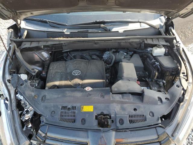 Photo 12 from auction – 2018 TOYOTA HIGHLANDER with VIN 5TDJZRFH9JS866581