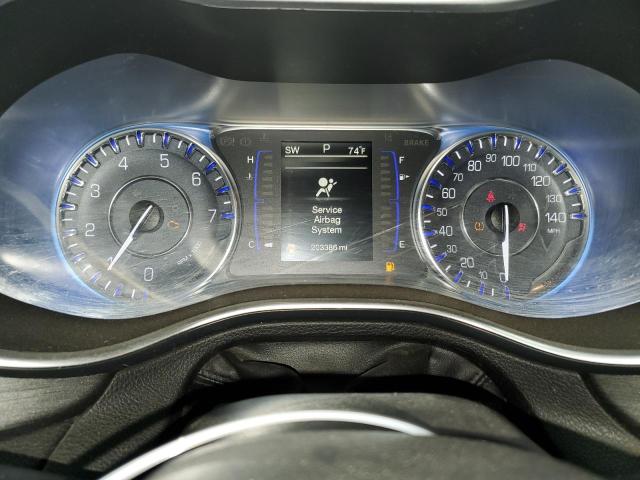 Photo 9 from auction – 2015 CHRYSLER 200 LIMITE with VIN 1C3CCCAB2FN640085