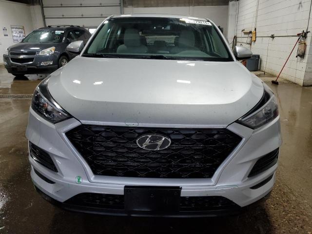 Photo 5 from auction – 2019 HYUNDAI TUCSON SE with VIN KM8J2CA42KU895600