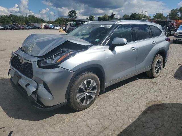 TOYOTA HIGHLANDER 2020 with VIN 5TDGZRBH2LS012499 - Photo from auction