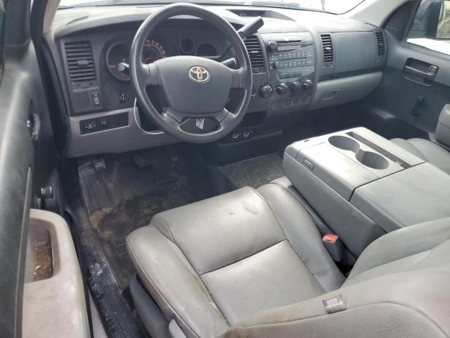 Photo 8 from auction – 2011 TOYOTA TUNDRA with VIN 5TFLU5F13BX024799