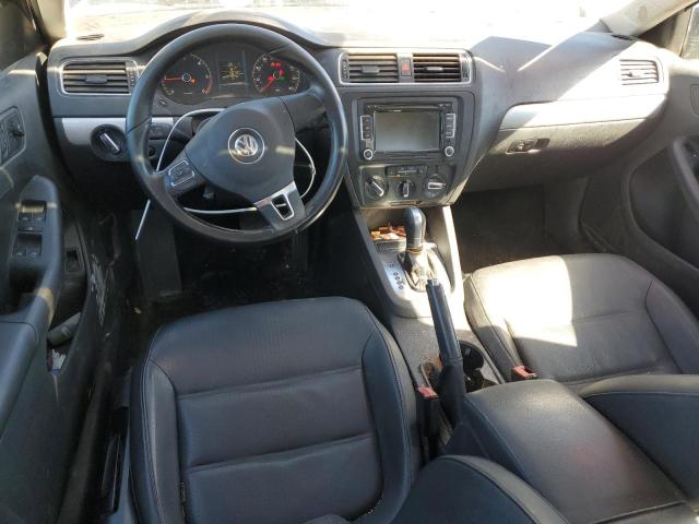 Photo 8 from auction – 2011 VOLKSWAGEN JETTA TDI with VIN 3VWLL7AJ3BM096465