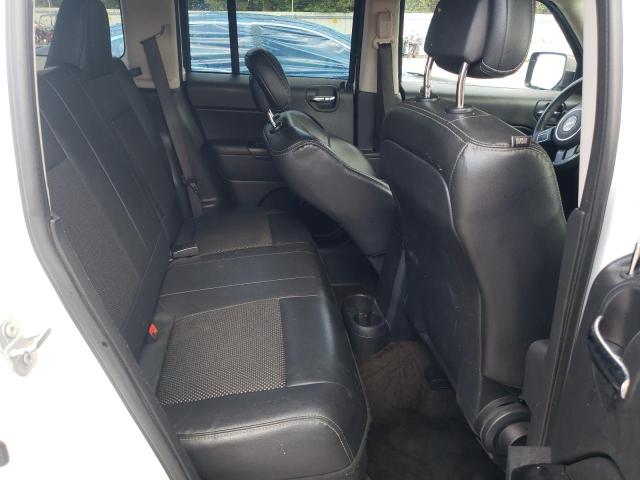 Photo 11 from auction – 2017 JEEP PATRIOT SP with VIN 1C4NJPBA8HD213428