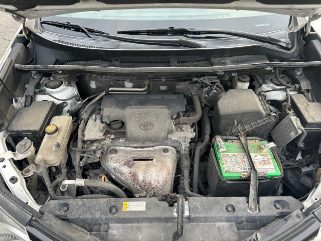 Photo 7 from auction – 2018 TOYOTA RAV4 LE with VIN 2T3BFREV8JW776938