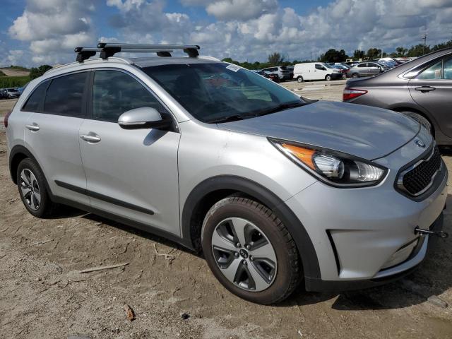Photo 4 from auction – 2017 KIA NIRO EX with VIN KNDCC3LC5H5068711
