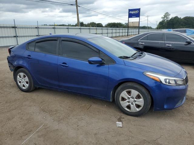 Photo 4 from auction – 2017 KIA FORTE LX with VIN 3KPFK4A76HE153315