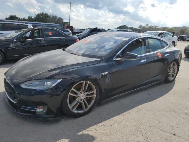 TESLA MODEL S 2013 with VIN 5YJSA1AG3DFP08290 - Photo from auction