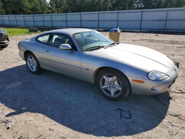 Photo 4 from auction – 1999 JAGUAR XK8 with VIN SAJGX5044XC038920