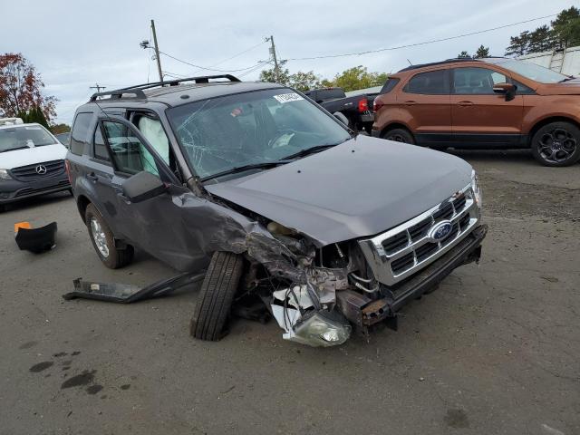 Zdjęcie 4 z aukcji – 2010 FORD ESCAPE XLT z VIN 1FMCU9DG3AKD30102