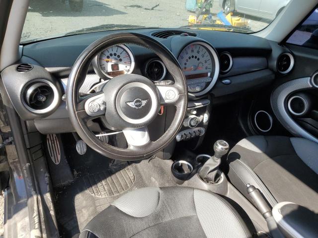 Photo 8 from auction – 2010 MINI COOPER S with VIN WMWMF7C55ATX43430