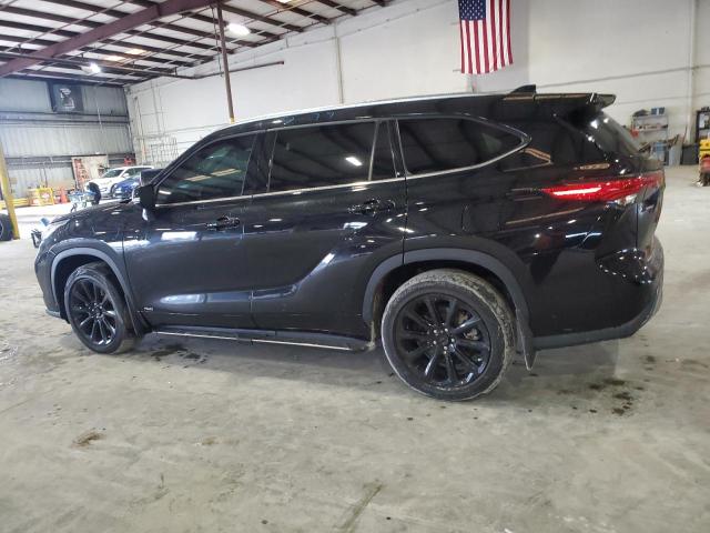 Photo 2 from auction – 2022 TOYOTA HIGHLANDER with VIN 5TDXBRCHXNS537770